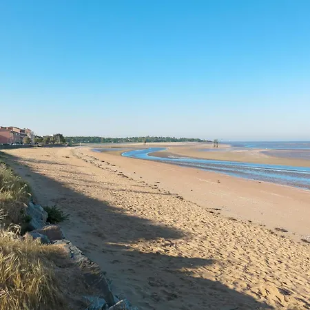 La Rose Des Pins By Interhome Holiday home Saint-Brevin-les-Pins